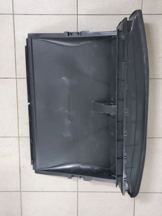 Люверс, воздуховод, дефлектор, жалюзі Tesla model S 2021+ Plaid