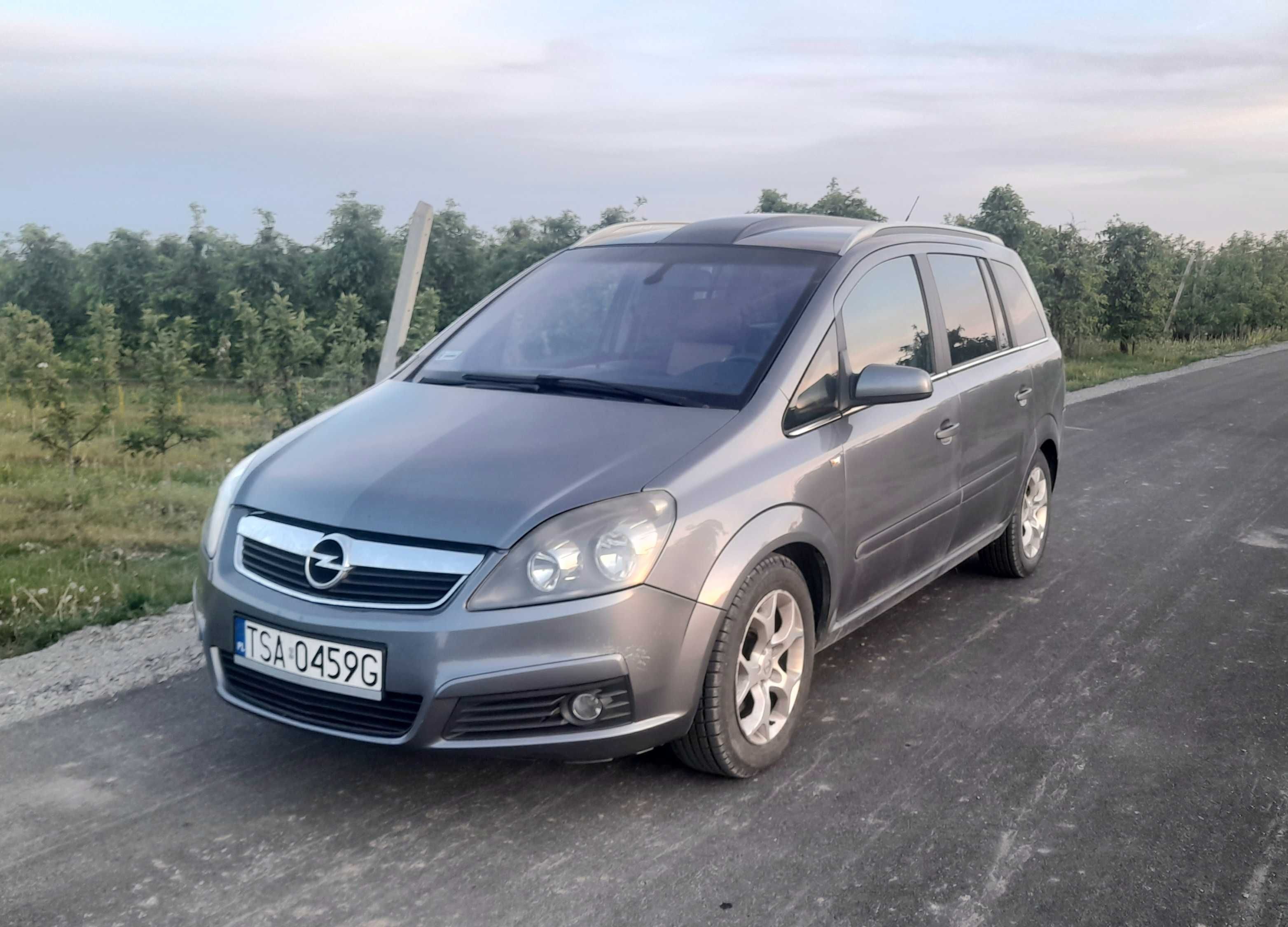 Sprzedam Opel Zafira 1.9