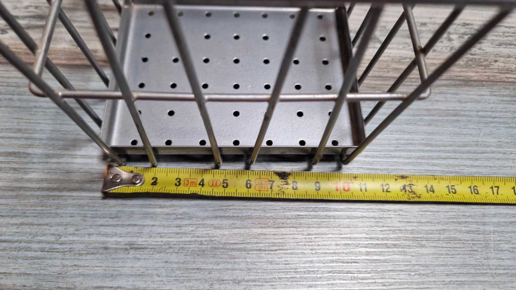 Zestaw IKEA Bygiel drążek, trzy koszyki i haczyki