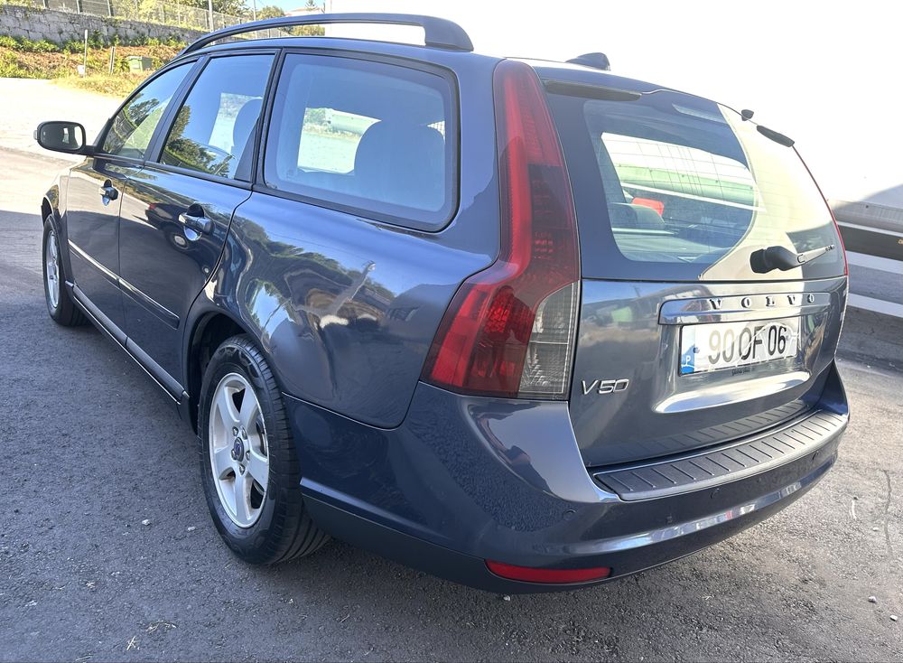Volvo V50 1.6D 110cv