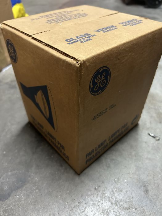 Lampada GE 4552 projetor parabolico