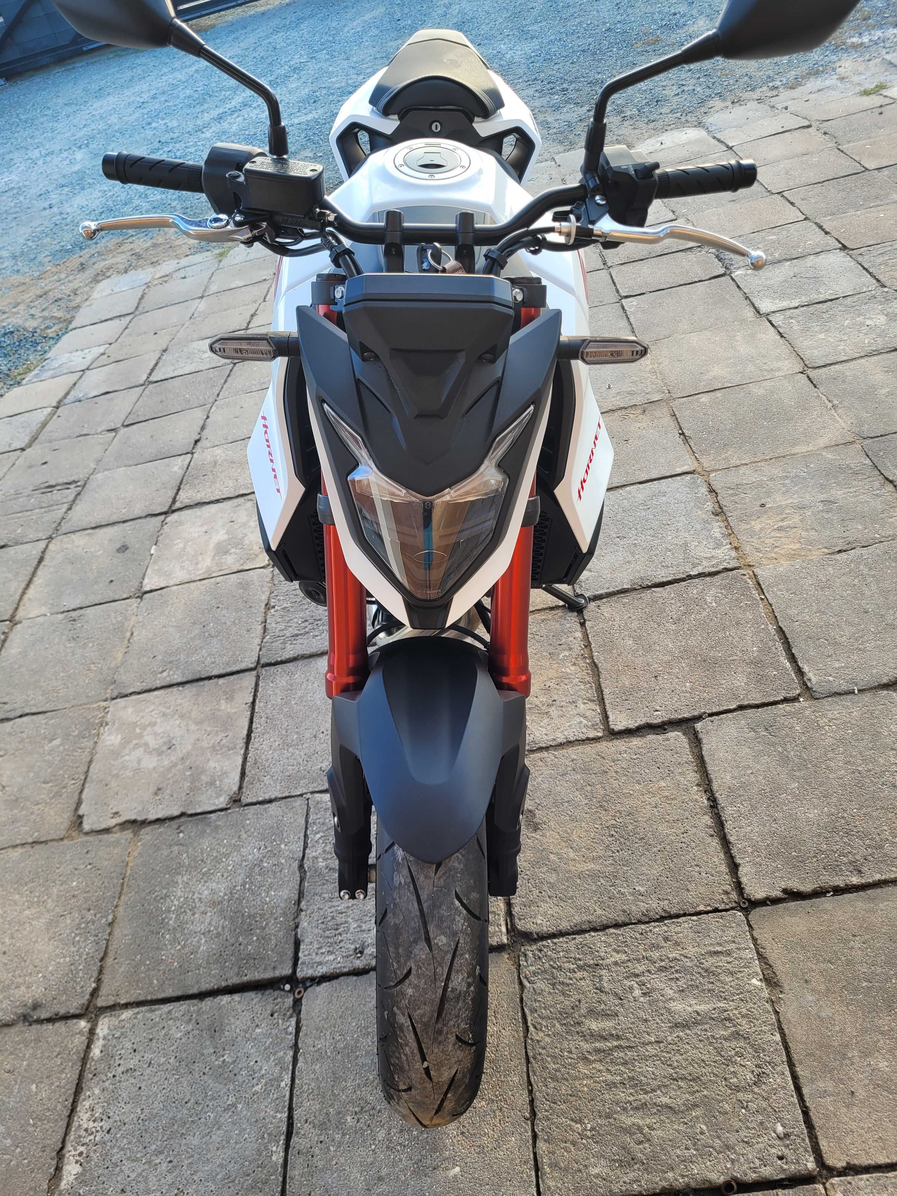 Honda Hornet 750 CB750 jak nowa 900km przebieg z Niemiec