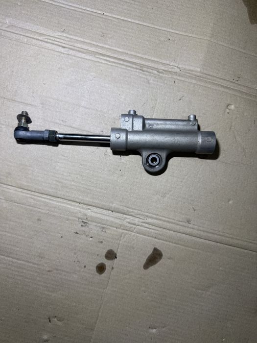 Tarcze hamulcowe zaciski zbiorniczek sety yamaha r1 rn12 04-06