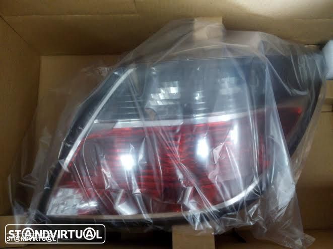 Farolim opel astra gtc modelo: 2004 até 2009 novo
