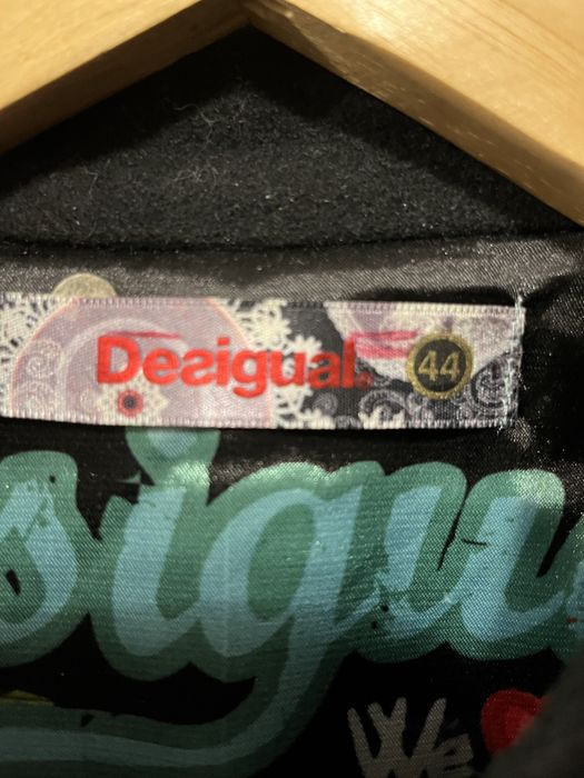 Пальто жіноче Desigual, розмір xl