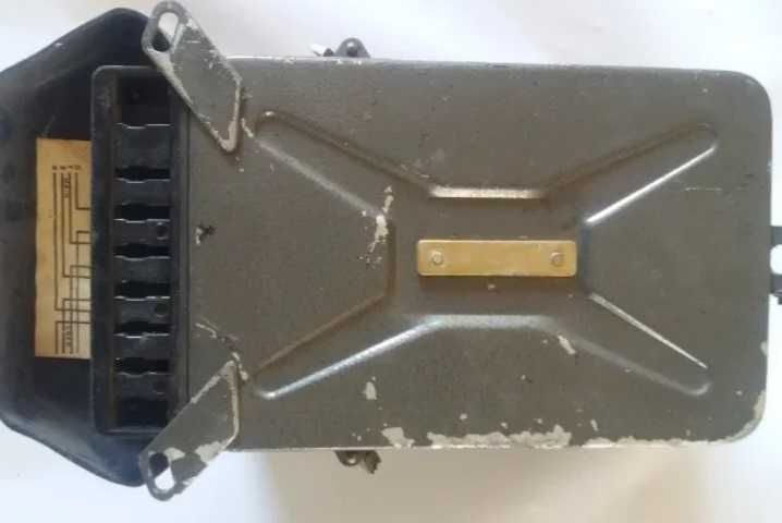 Licznik Kilowatogodzin z epoki PRL-u 1973 zakłady elektryka