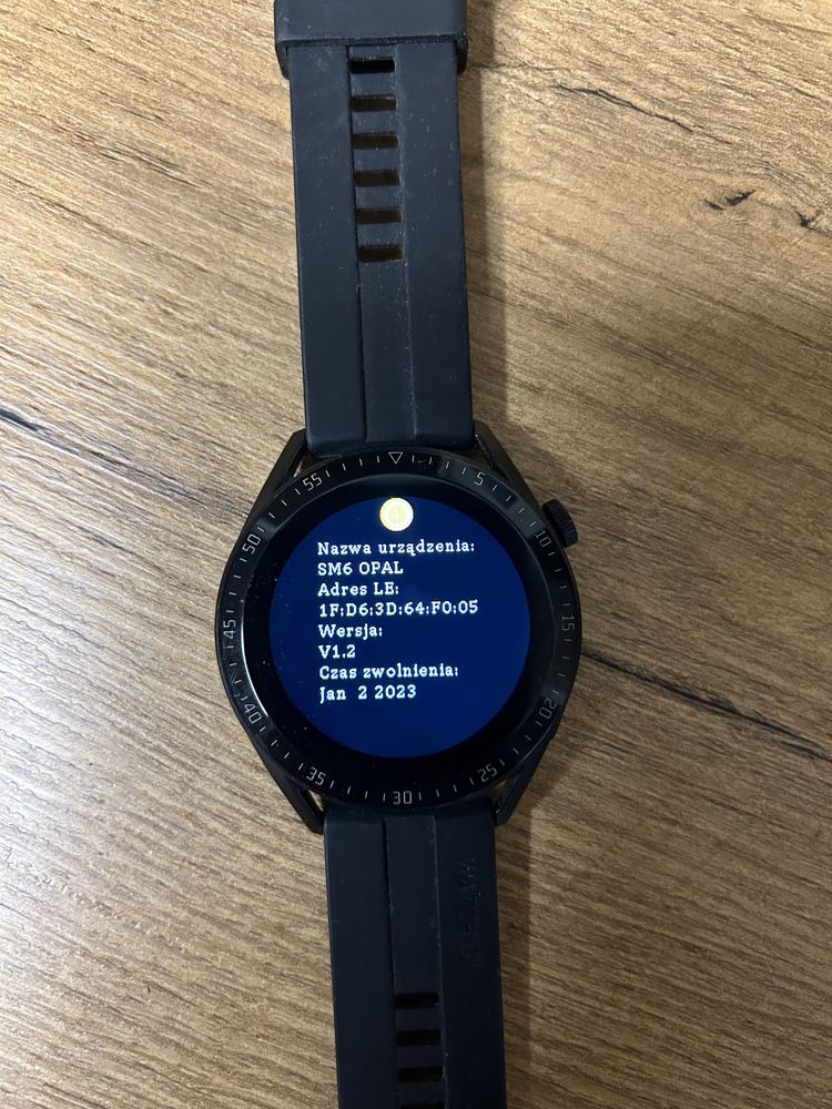 Smartwatch w stanie idealnym