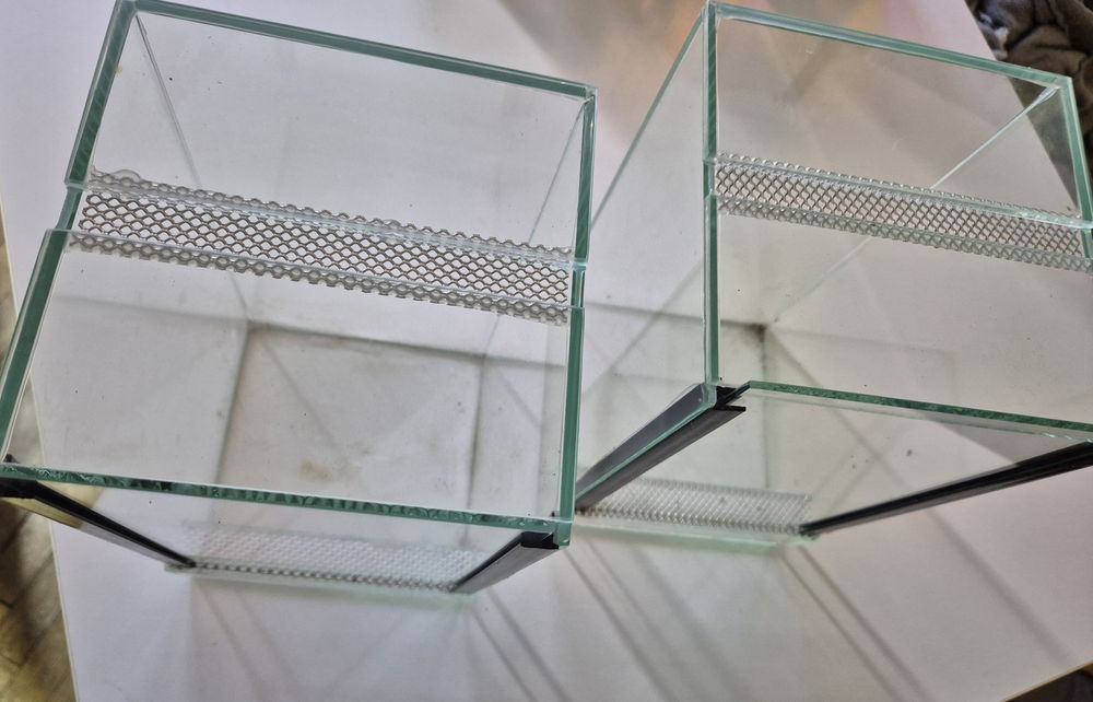 Terrarium pionowe 25x15x15