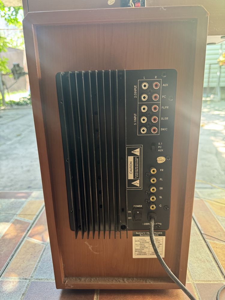 Колонки акустические Iuksion 1500w
