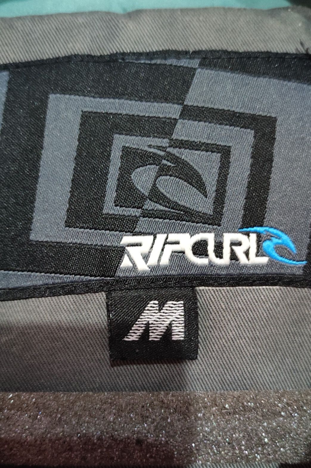 Blusão rip curl tamanho M