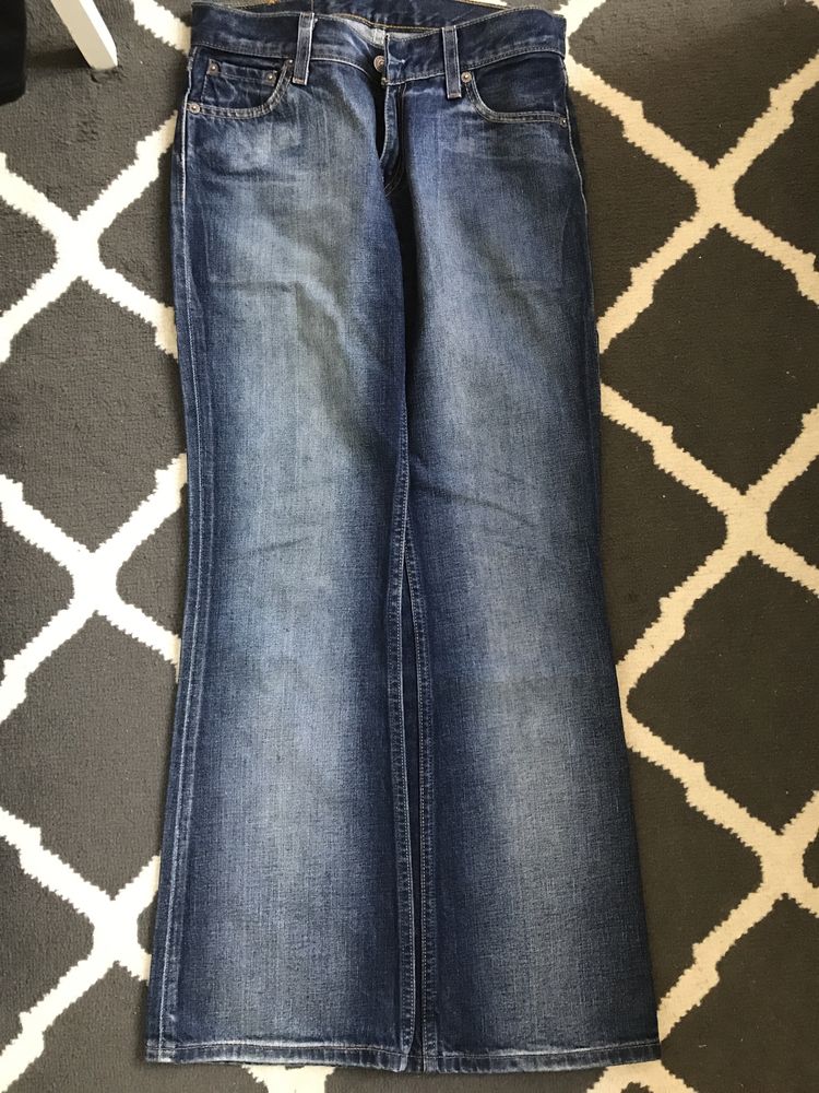 Spodnie jeansy levis W27 L30 (S/36)