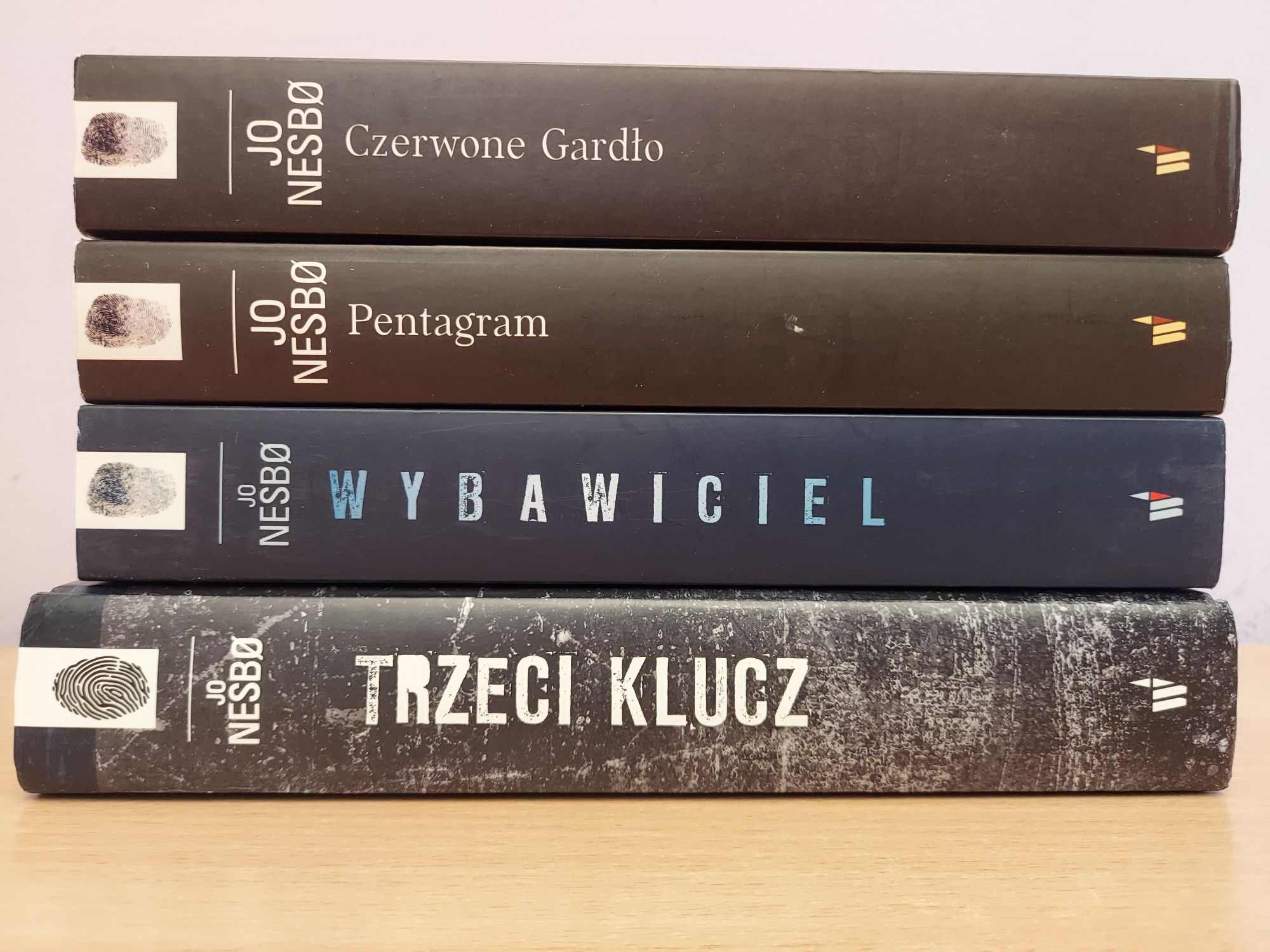 Jo Nesbo Wybawiciel,Pentagram,Czerwone gardło,Trzeci klucz