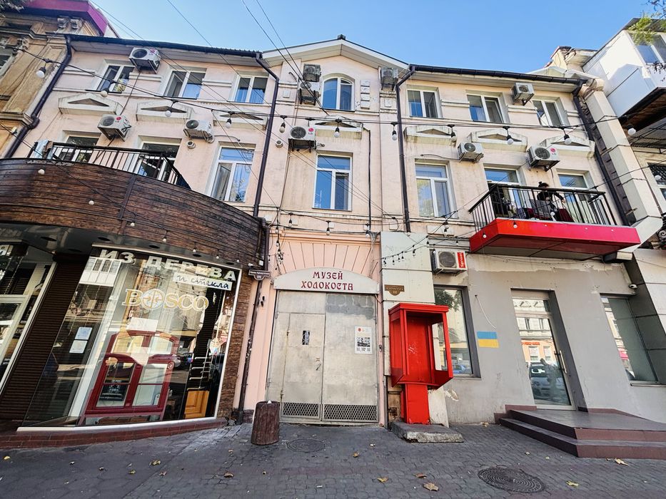 2 кім. квартира в центрі ПАЛІСАДНИК