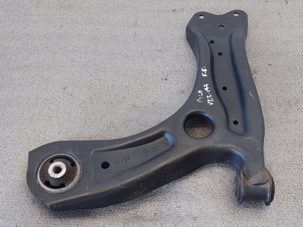 Braço de suspensão frente esquerdo VOLKSWAGEN Polo (6R, 6C)