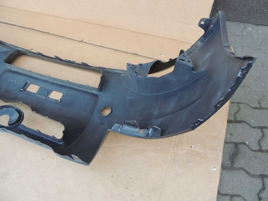 Zderzak przód przedni Toyota Auris 1 I 06,07,08,09 6U9 pod spryski