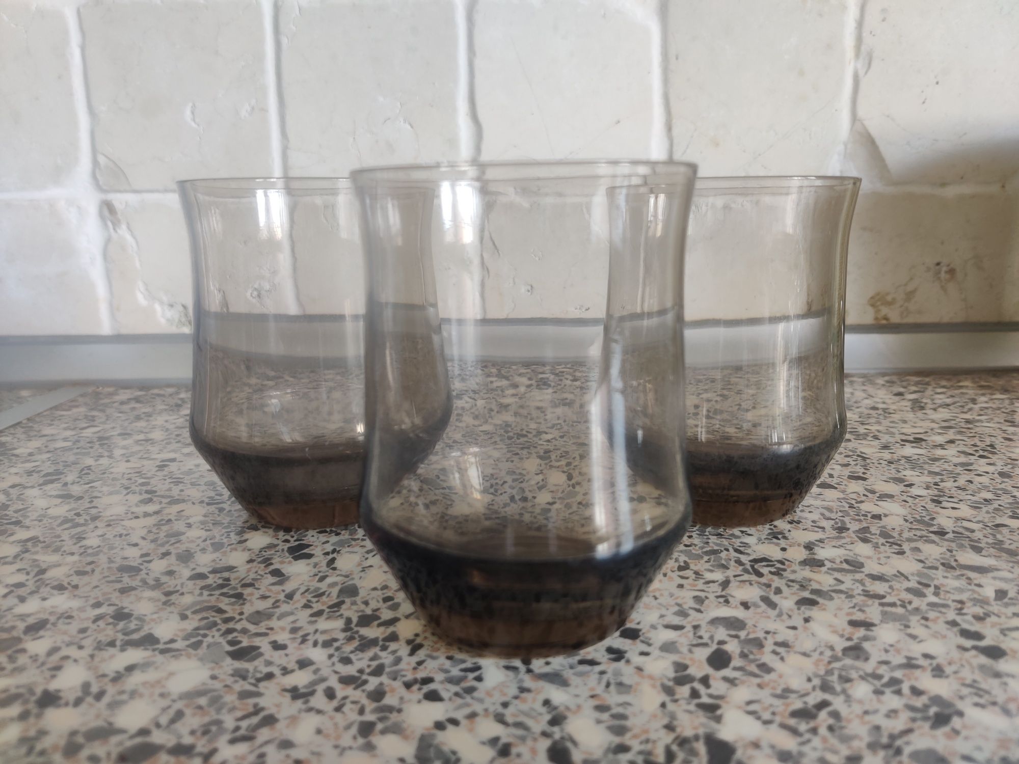 Komplet trzech szklanek PRL