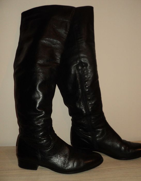 Damskie skórzane kozaki Lasocki roz. 39 długie