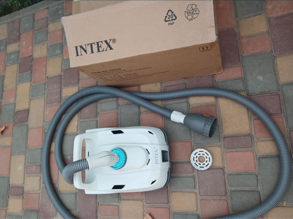 Пылесос робот Intex для бассейна чистка дна от мусора