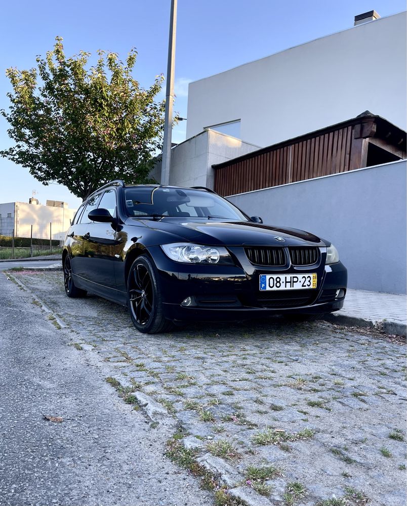 BMW E91 318D 2008