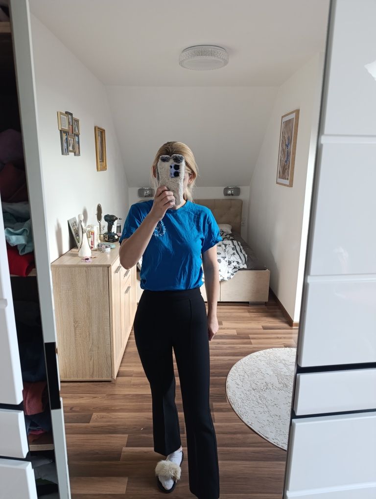 Spodnie cygaretki wysoki stan czarne eleganckie poszerzane nogawki XS