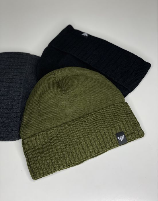 Мужская спортивная шапка зимняя Armani темно серая/графит утепленная