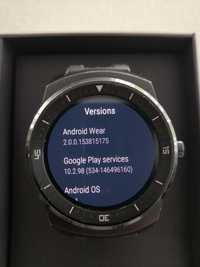 LG G Watch R смарт-годинник