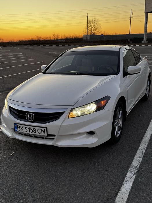 Продам Honda accord 2012