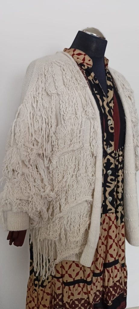 Sweter bezowy kardigan