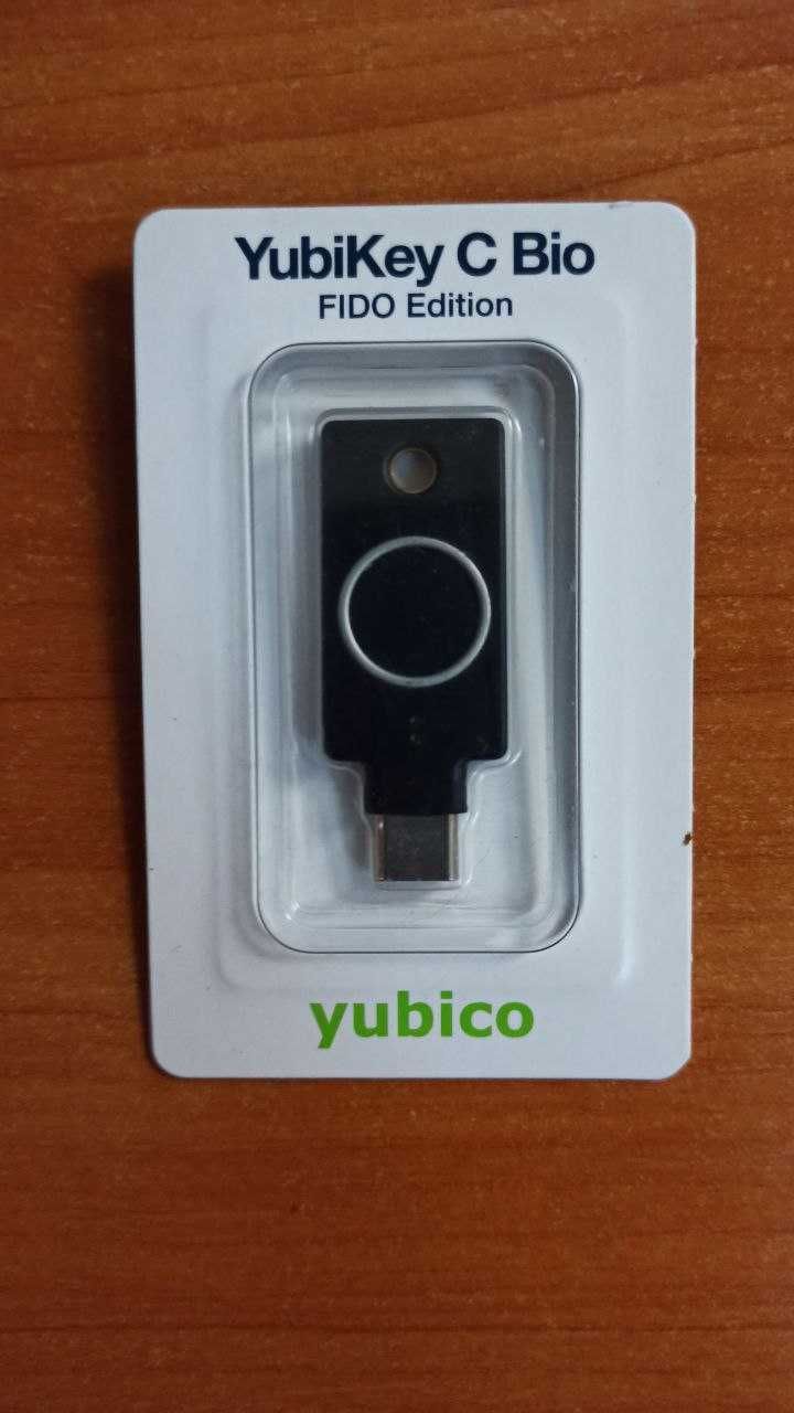 Ключ YubiKey C Bio — FIDO Edition