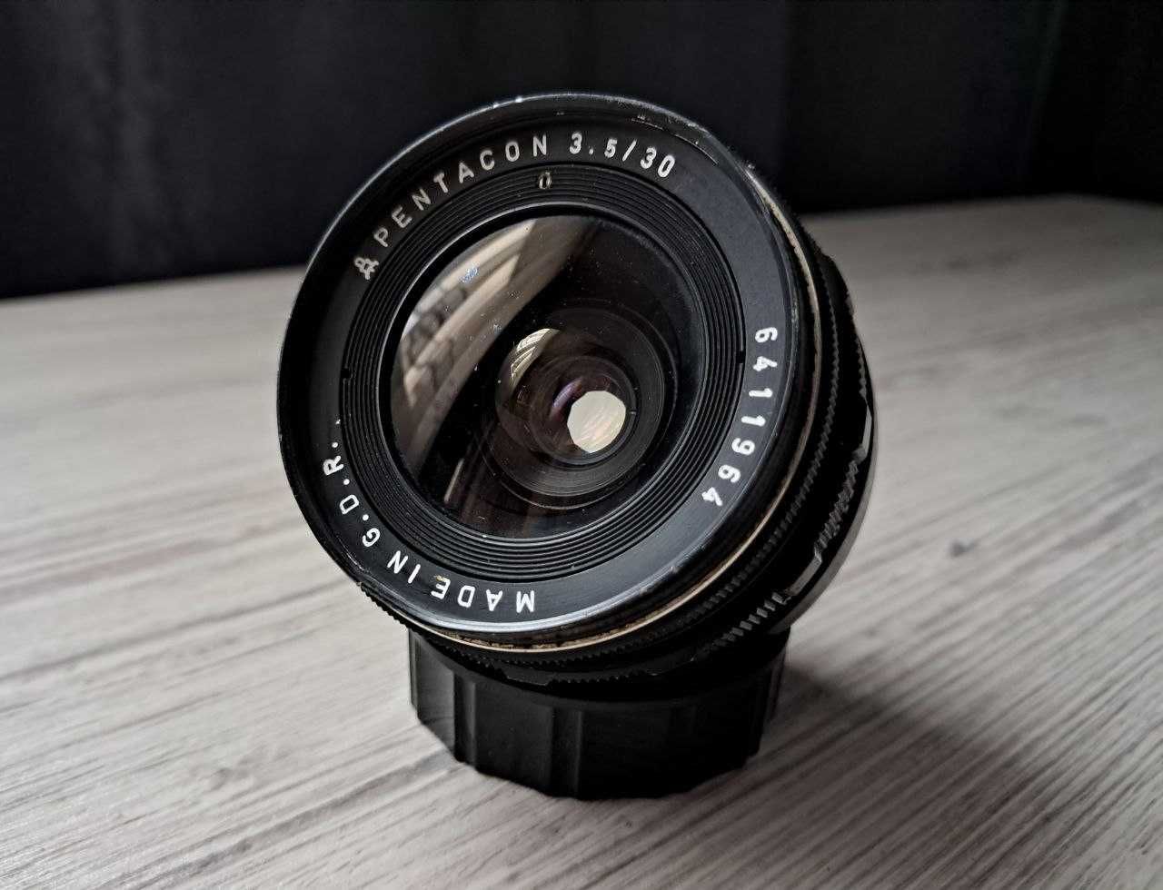 Pentacon 30mm F3.5 різьба М42.