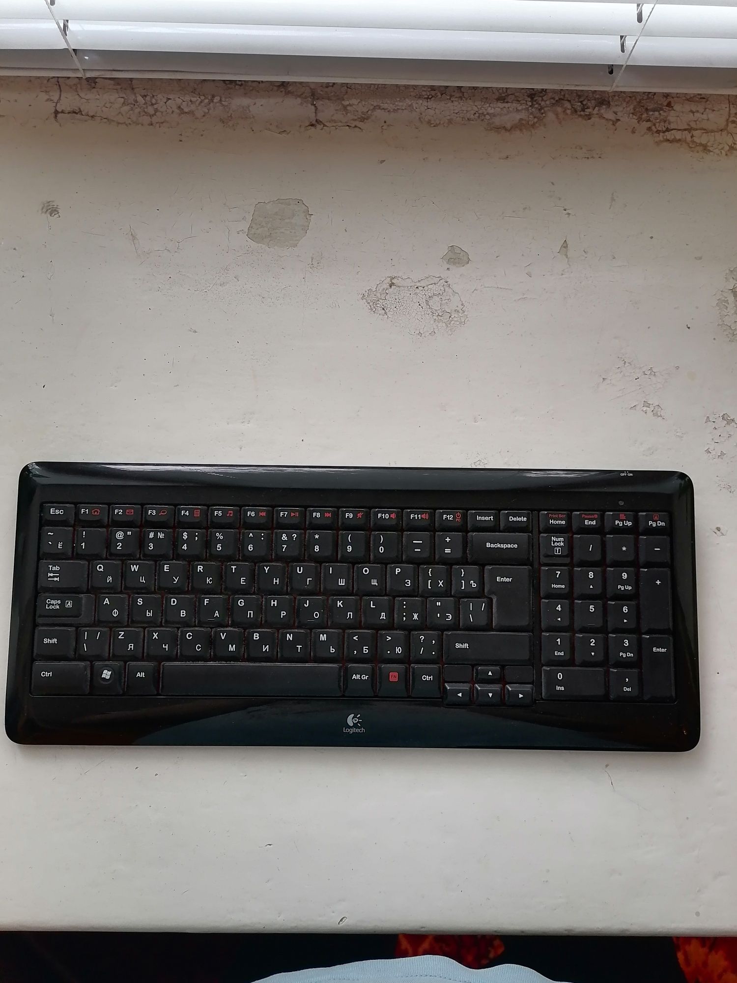 Беспроводная клавиатура Logitech K340 под ремонт