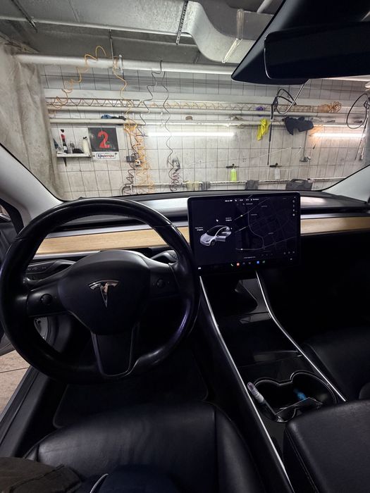 Тесла 3 Лонг рендж