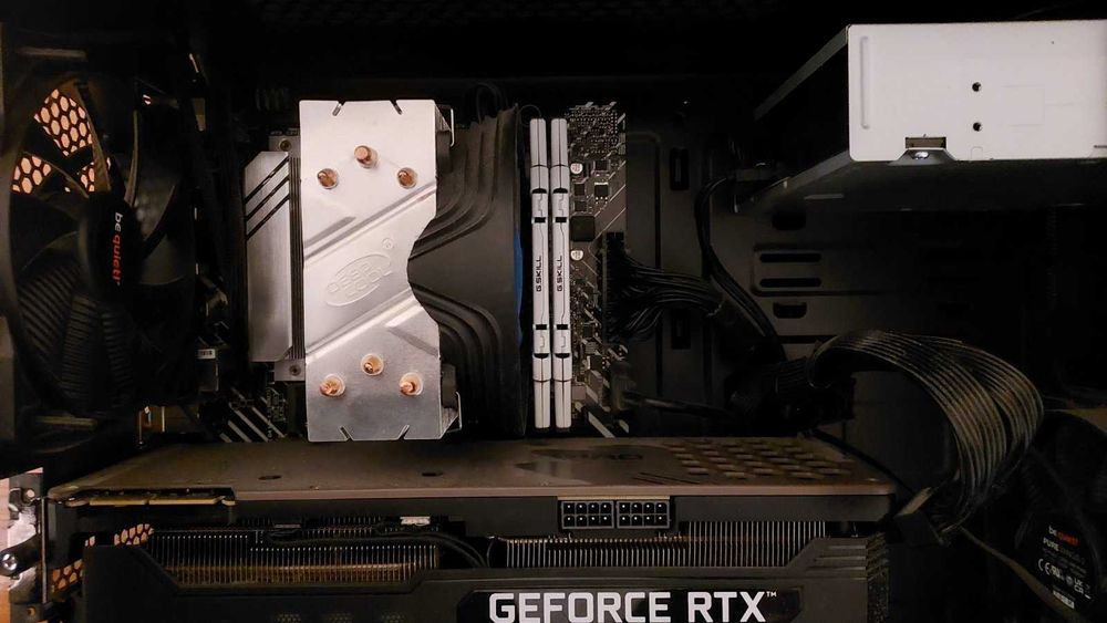 Мощний Пк! Відеокарта: Nvidia 3090 проц Intel 12600kf