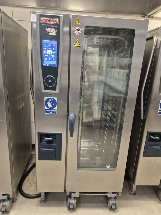 Piec konwekcyjno parowy RATIONAL SCC201E WE SelfCookingCenter