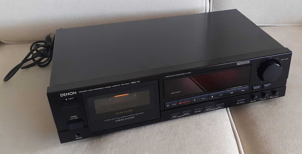 Leitor de cassetes DENON DRM710