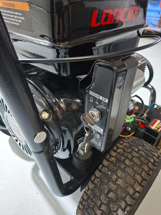 NOWA myjka spalinowa na włoskiej pompie COMET 276 bar