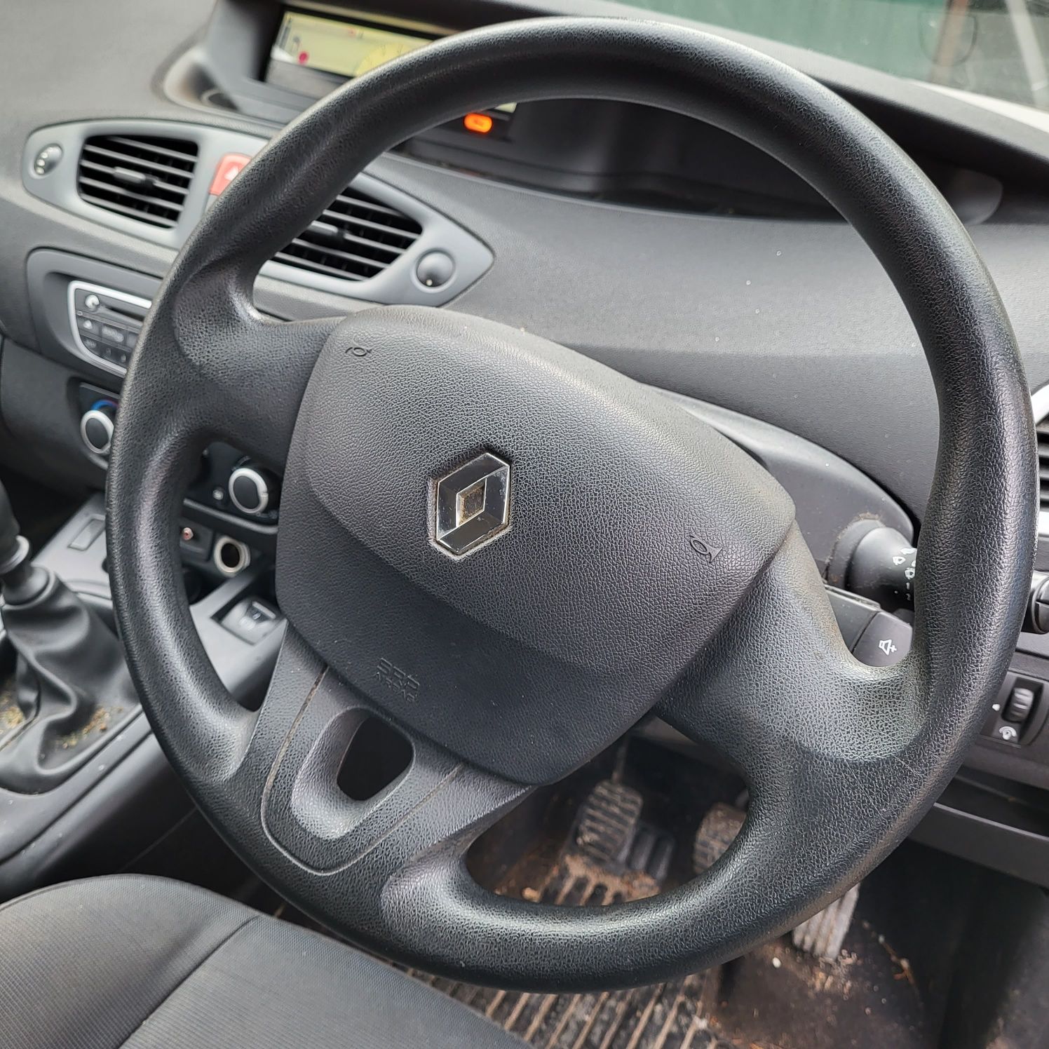 Розборка Renault Grand Scenic 3 1.5 1.9 dci шрот запчастини