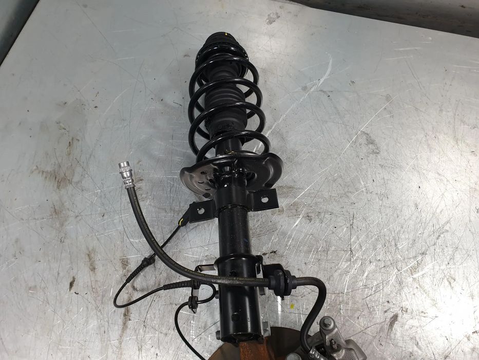 Amortecedor frente esquerdo DACIA Sandero III