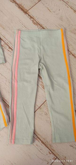 Spodenki, legginsy plus t-shirt gratis Coccodrillo 128