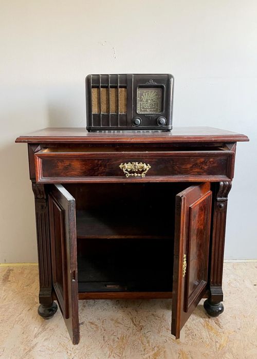 Zabytkowe meble do renowacji