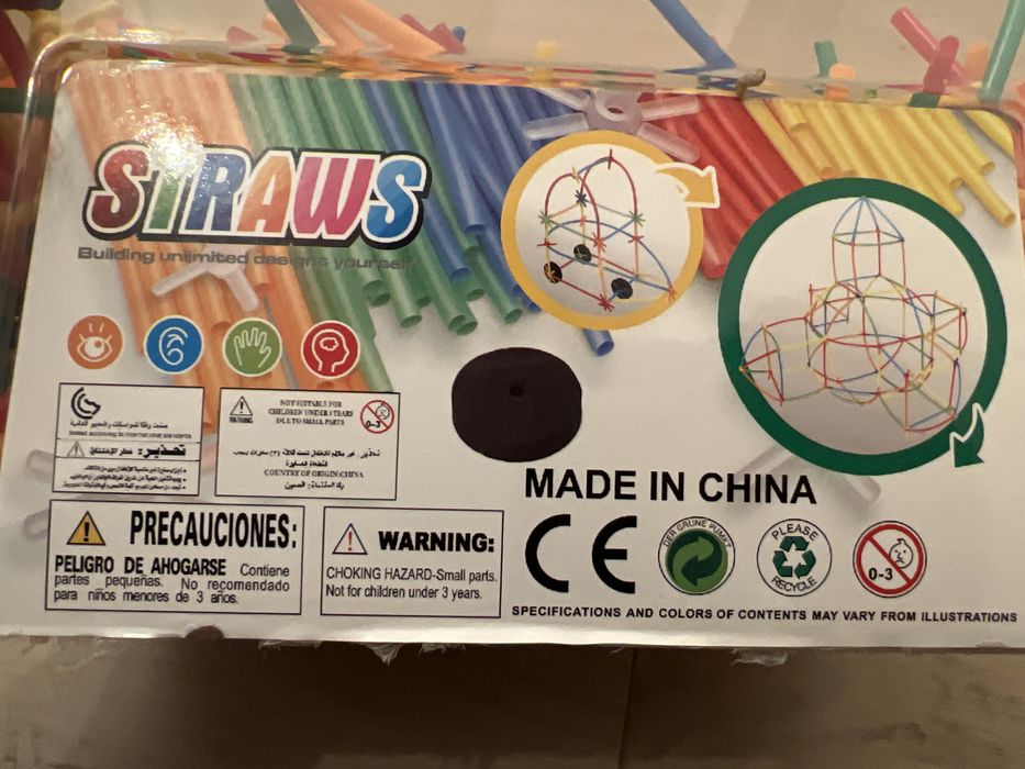 Słomki konstrukcyjne - około 1200 części