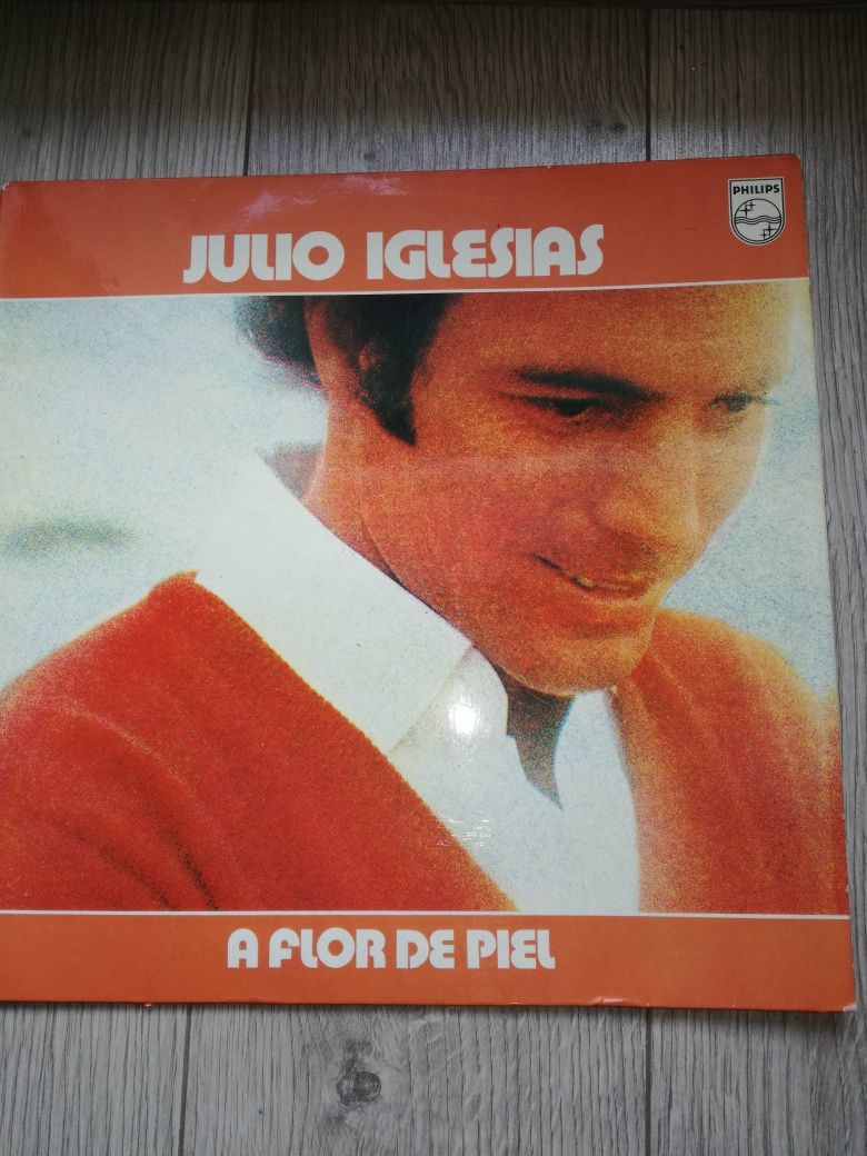 Płyta winylowa Julio Iglesias A Flor de Piel Wydawnictwo Philips