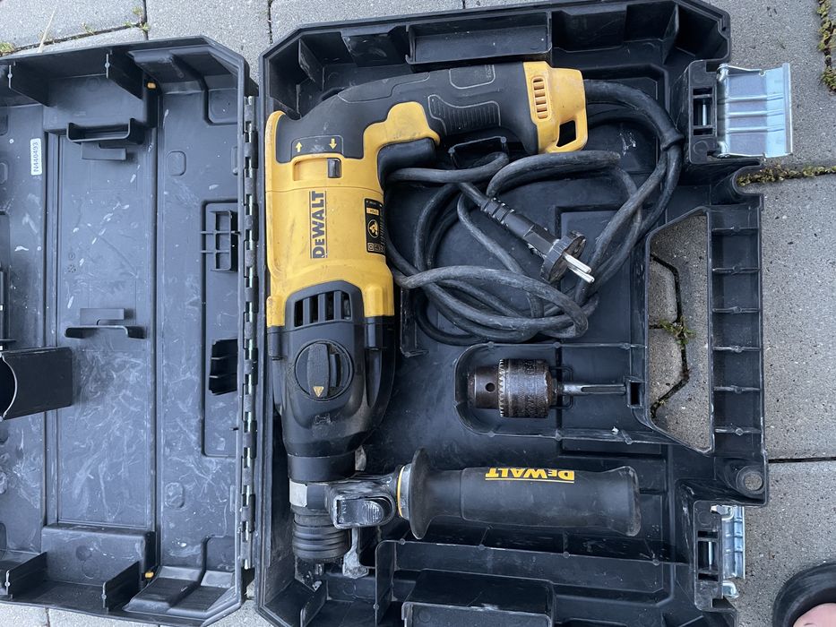 Wiertarka DEWALT 800w