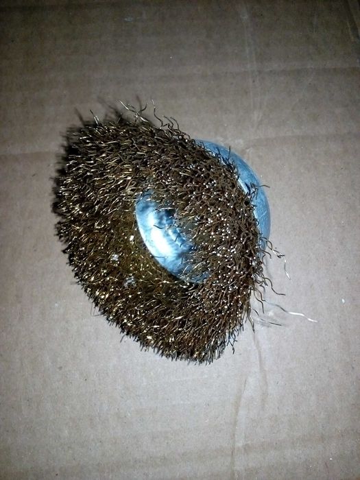 щетка по металлу для дрели и шуруповерта из стальной проволоки 1 шт.