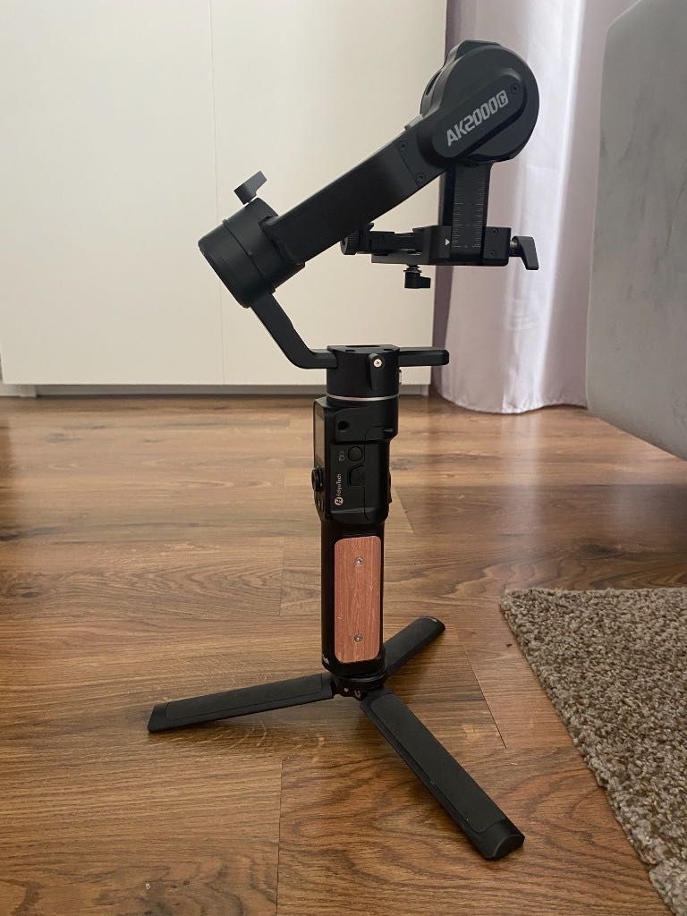 Stabilizator ręczny | gimbal 3-osiowy FeiyuTech AK2000 do aparatów