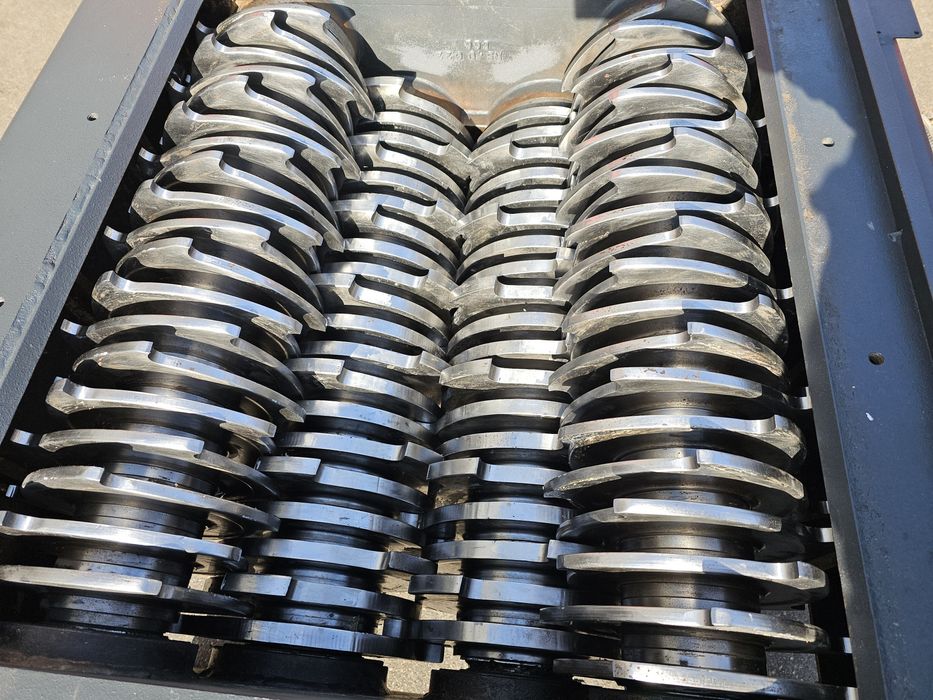 Untha RS40 4S rozdrabniacz rębak no weima vecoplan gross gaz