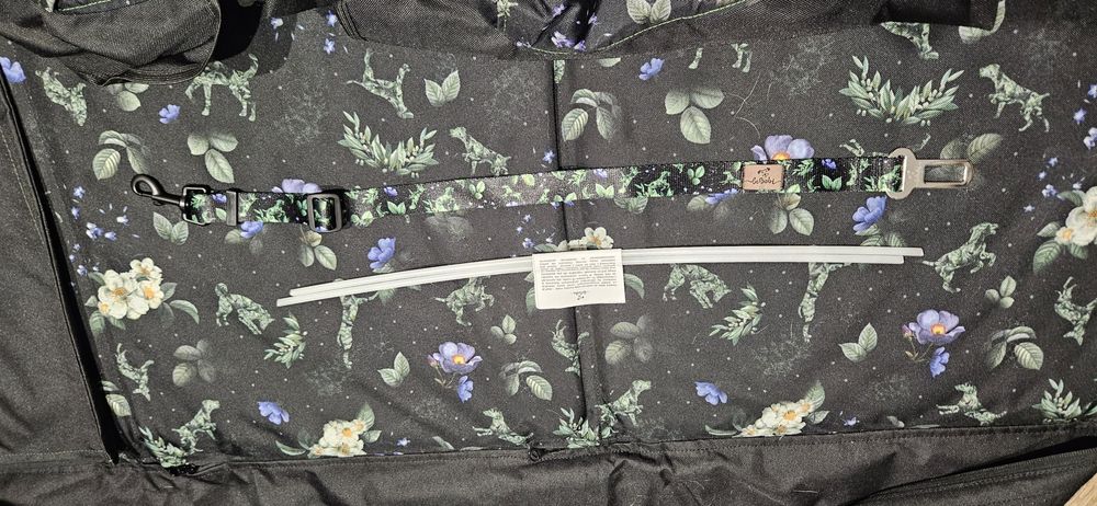 Mata samochodowa BeBobi kuku+ ze sztywna podłogą