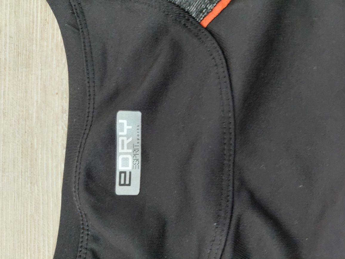 Футболка Esprit у хорошому стані, розмір 38-M