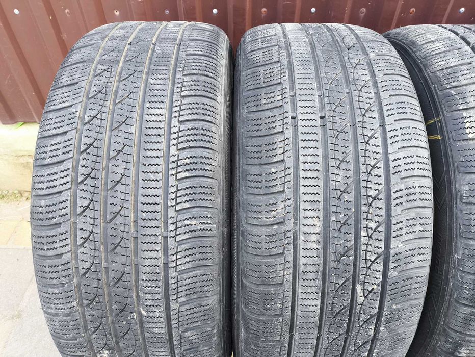 Резина 225/50 R17 зимова Imperial Snowdragon3 Ice-Plus S210.