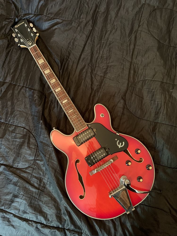 Электрогитара Epiphone EA-250 1974 г